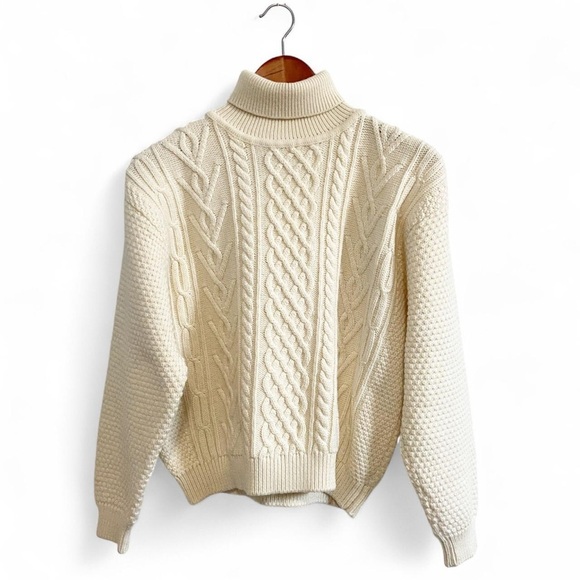 Michelle Stuart Vintage Ivory Cable Knit Turtleneck Sweater - Picture 1 of 5